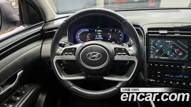 Hyundai The New Tucson 2023 — Фото 13/20