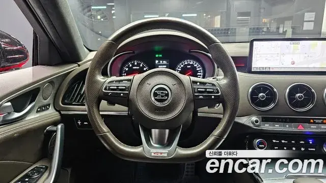 Kia Stinger Meister 2021 — ფოტო 12/20
