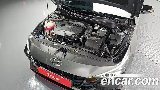 Hyundai The New Avante Hybrid 2022 — ფოტო 7/20