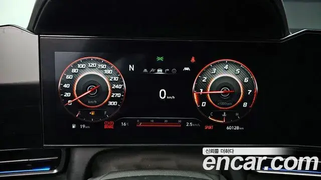 Hyundai The New Avante Hybrid 2022 — ფოტო 5/20