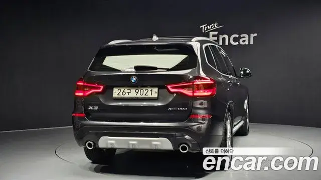 BMW X3 2019 — ფოტო 17/20