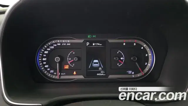 Hyundai The New Tucson 2021 — Фото 8/20