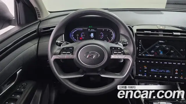 Hyundai The New Tucson 2021 — Фото 13/20