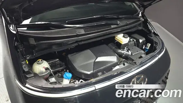 Hyundai Staria 2021 — ფოტო 20/20