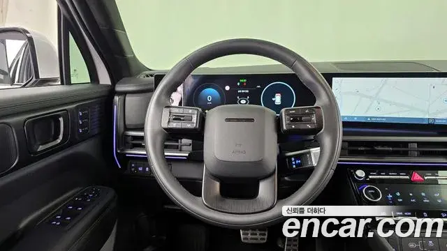 Hyundai Santa Fe 2023 — ფოტო 2/20