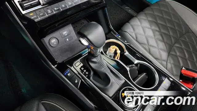 Kia Mohave The Master 2021 — Photo 8/20