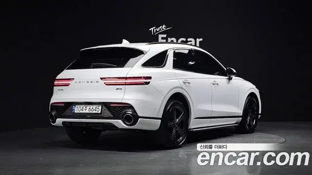 Genesis GV70 2023 — ფოტო 12/20