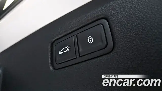 Genesis GV70 2023 — ფოტო 11/20