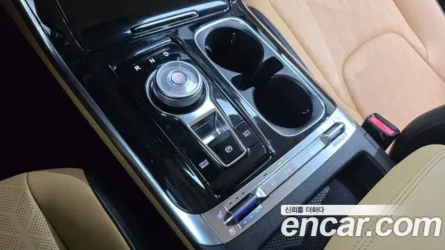 Kia Carnival 2023 — Фото 9/20