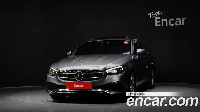 Mercedes-Benz E-Class 2022 — Şəkil 15/20