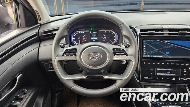 Hyundai Tucson Hybrid 2021 — Photo 11/20