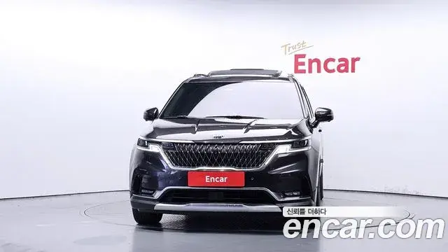 Kia Carnival 2020 — Photo 7/20