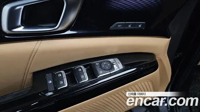 Kia Carnival 2020 — Photo 11/20
