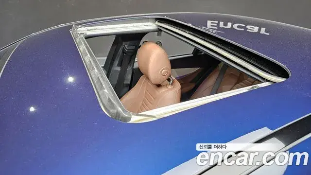 Mercedes-Benz E-Class 2021 — ფოტო 2/20