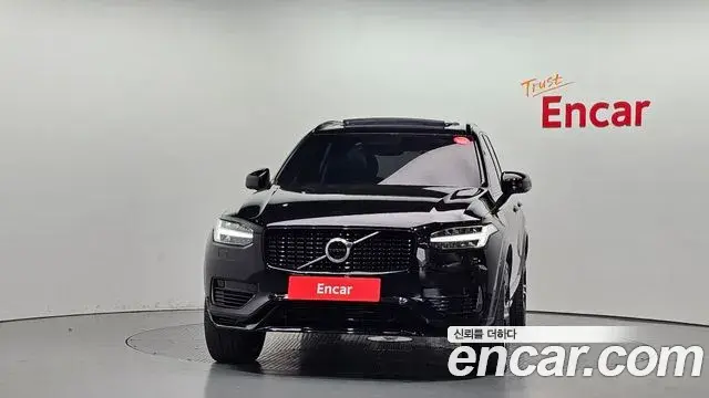 Volvo XC90 2021 — Фото 3/20