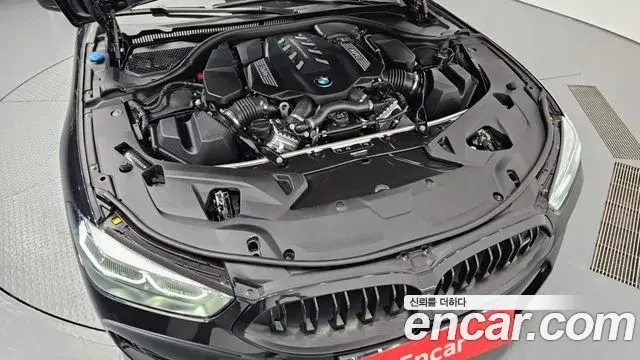 BMW 8 Series 2023 — ფოტო 10/20