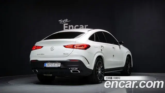 Mercedes-Benz GLE-Class 2022 — ფოტო 10/20