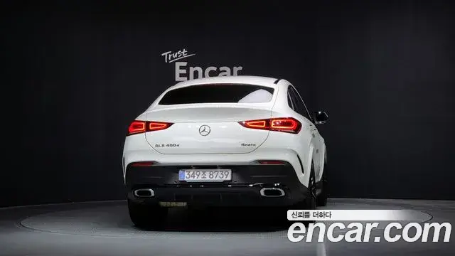 Mercedes-Benz GLE-Class 2022 — ფოტო 18/20