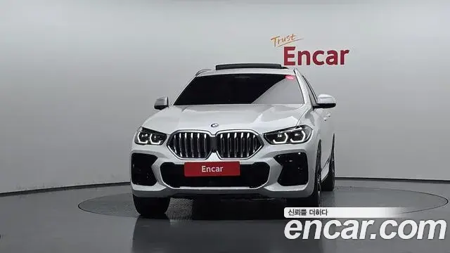 BMW X6 2021 — Şəkil 14/20