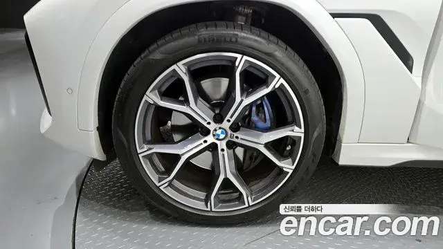 BMW X6 2021 — Şəkil 8/20