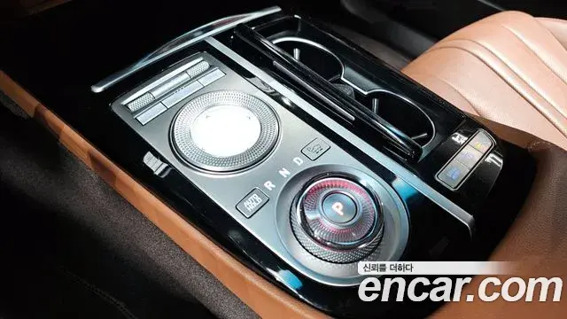 Genesis G80 2021 — ფოტო 18/20