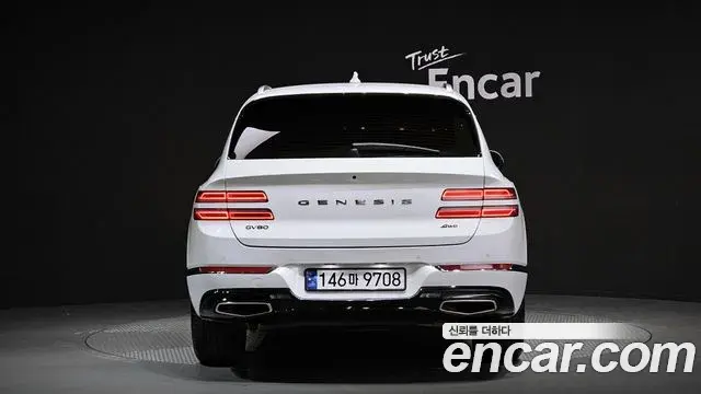 Genesis GV80 2023 — ფოტო 17/20