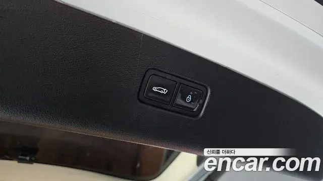 Genesis GV80 2023 — ფოტო 11/20
