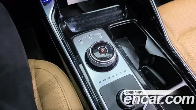 Kia Sorento 2022 — Şəkil 16/20