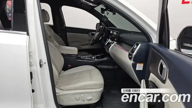 Kia Sorento 2020 — Фото 11/20