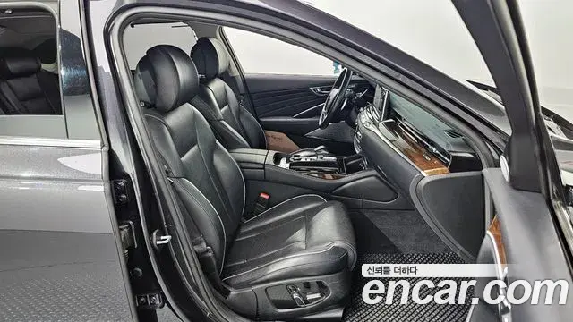 Kia The K9 2018 — ფოტო 6/20
