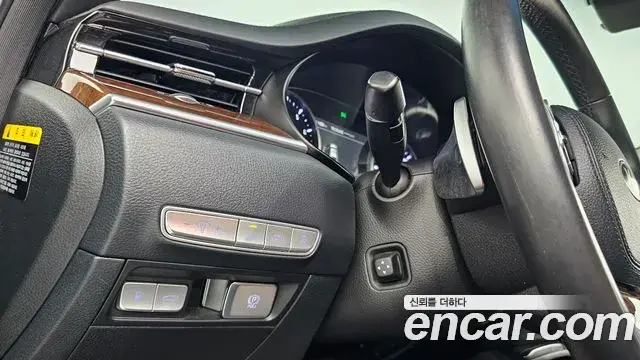 Kia The K9 2018 — ფოტო 15/20