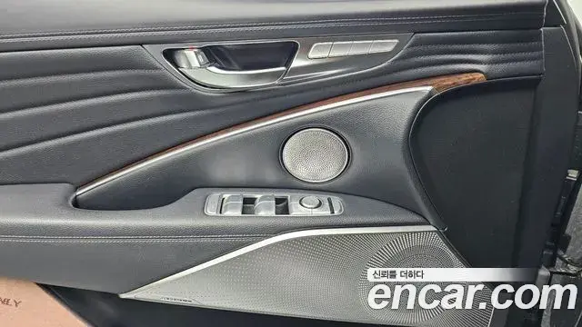 Kia The K9 2018 — ფოტო 9/20