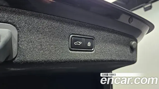 Kia The K9 2018 — ფოტო 4/20