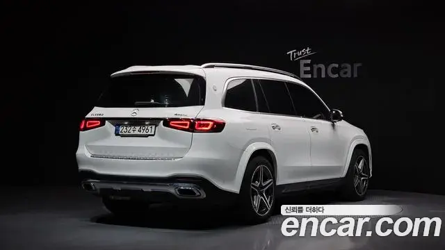 Mercedes-Benz GLS-Class 2022 — Photo 5/20