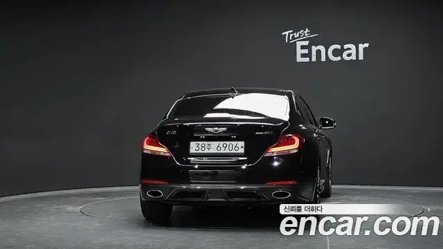 Genesis G70 2019 — Photo 7/20