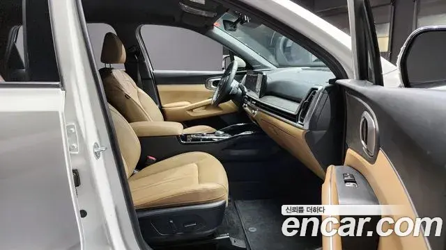 Kia Sorento 2024 — Şəkil 15/20