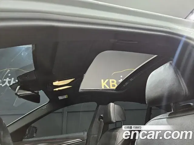 BMW 5 Series 2022 — Photo 14/20