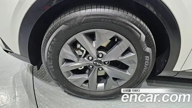 Kia Sportage 2021 — Фото 5/20