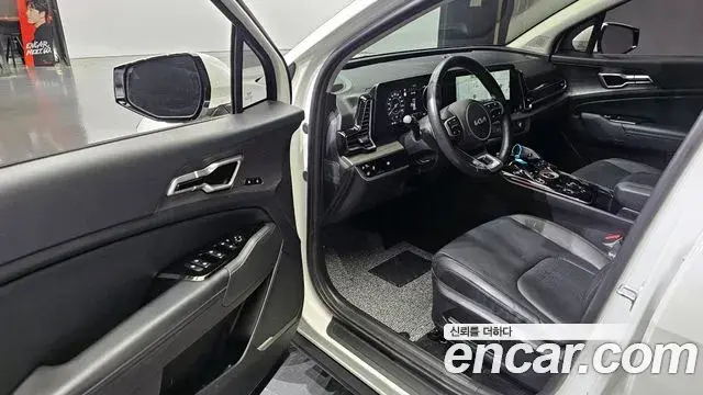 Kia Sportage 2021 — Фото 10/20