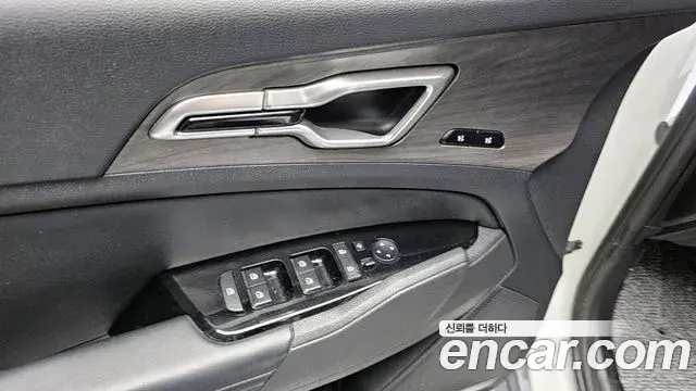 Kia Sportage 2021 — Фото 14/20