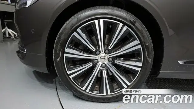 Volvo S90 2022 — Şəkil 9/20