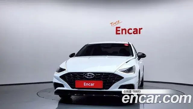 Hyundai Sonata Hybrid 2021 — Photo 20/20