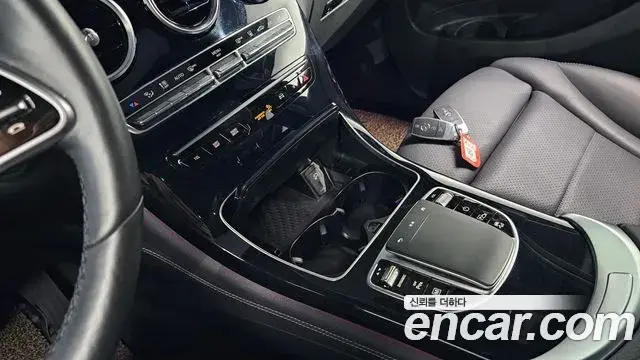 Mercedes-Benz GLC-Class 2021 — Şəkil 4/20