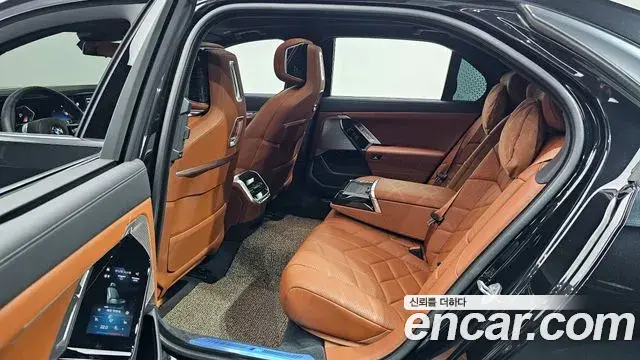BMW 7 Series 2025 — Şəkil 4/20