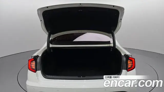 Hyundai Sonata Hybrid 2020 — Photo 6/20