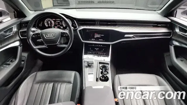 Audi A6 2022 — ფოტო 18/20