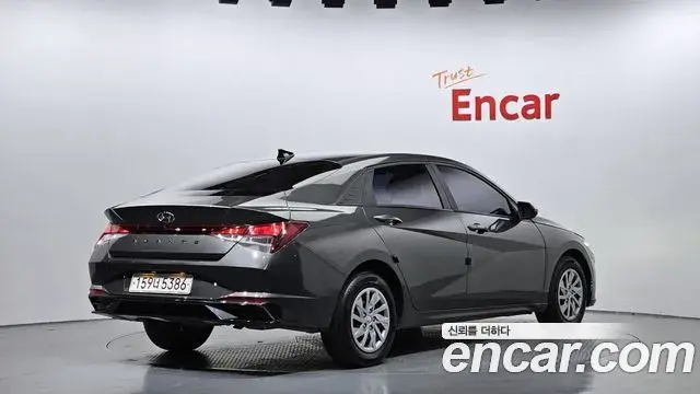 Hyundai The New Avante Hybrid 2020 — Photo 3/20