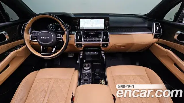 Kia Sorento 2023 — ფოტო 2/20