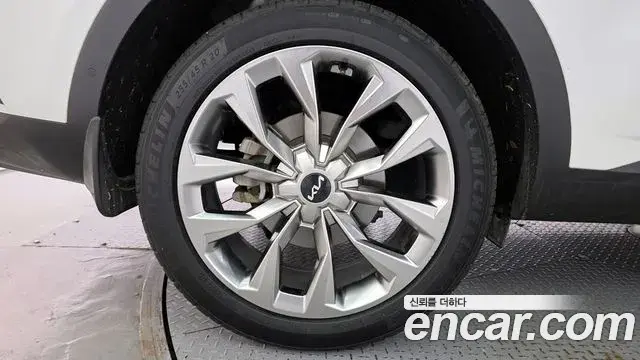 Kia Sorento 2021 — ფოტო 5/20