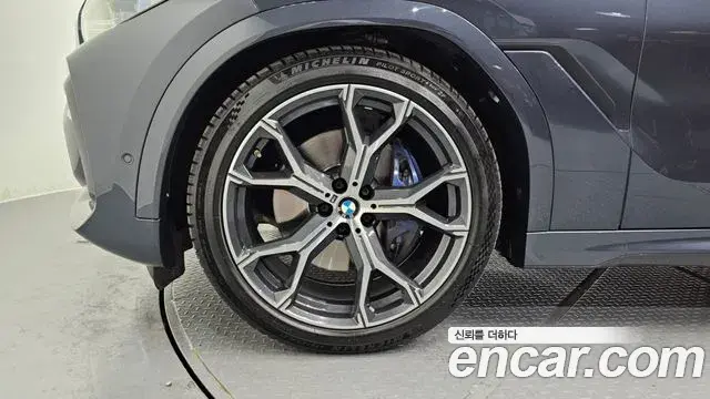 BMW X6 2021 — Photo 5/20